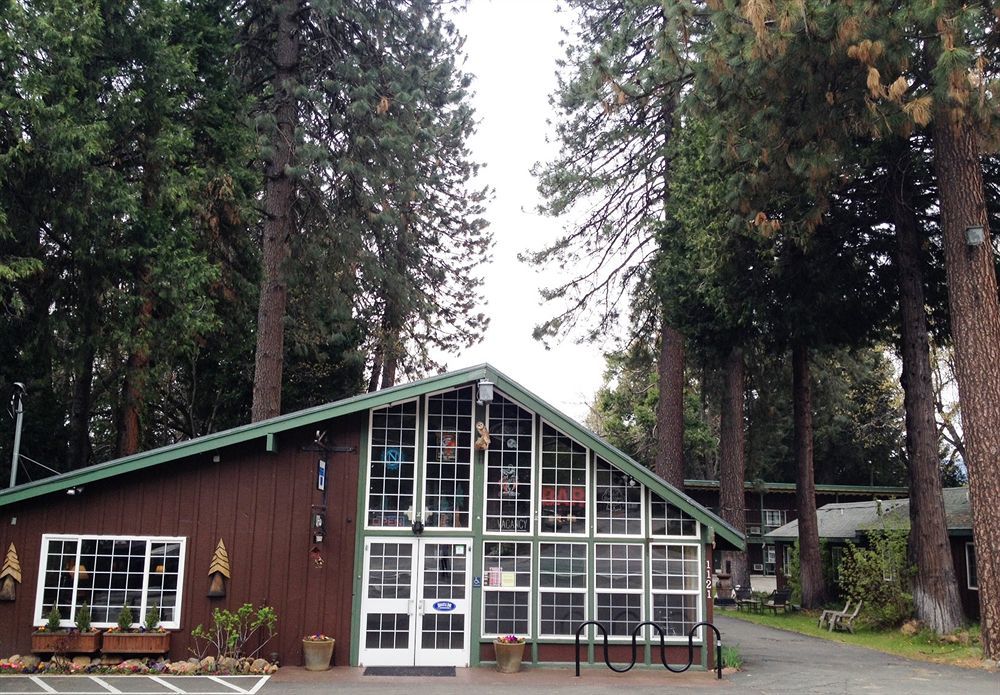 Shasta Inn Mount Shasta Eksteriør billede